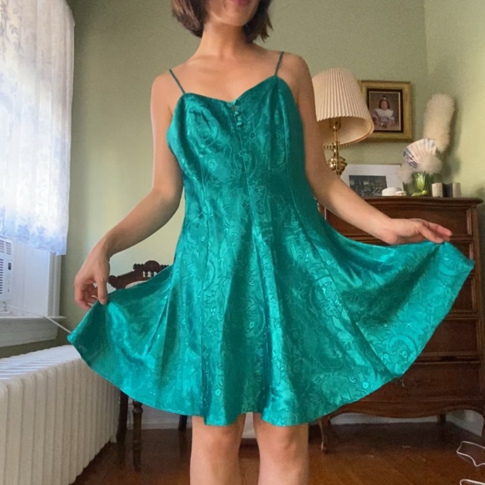 Vintage Jade Green Jewel Toned Satin Slip Small